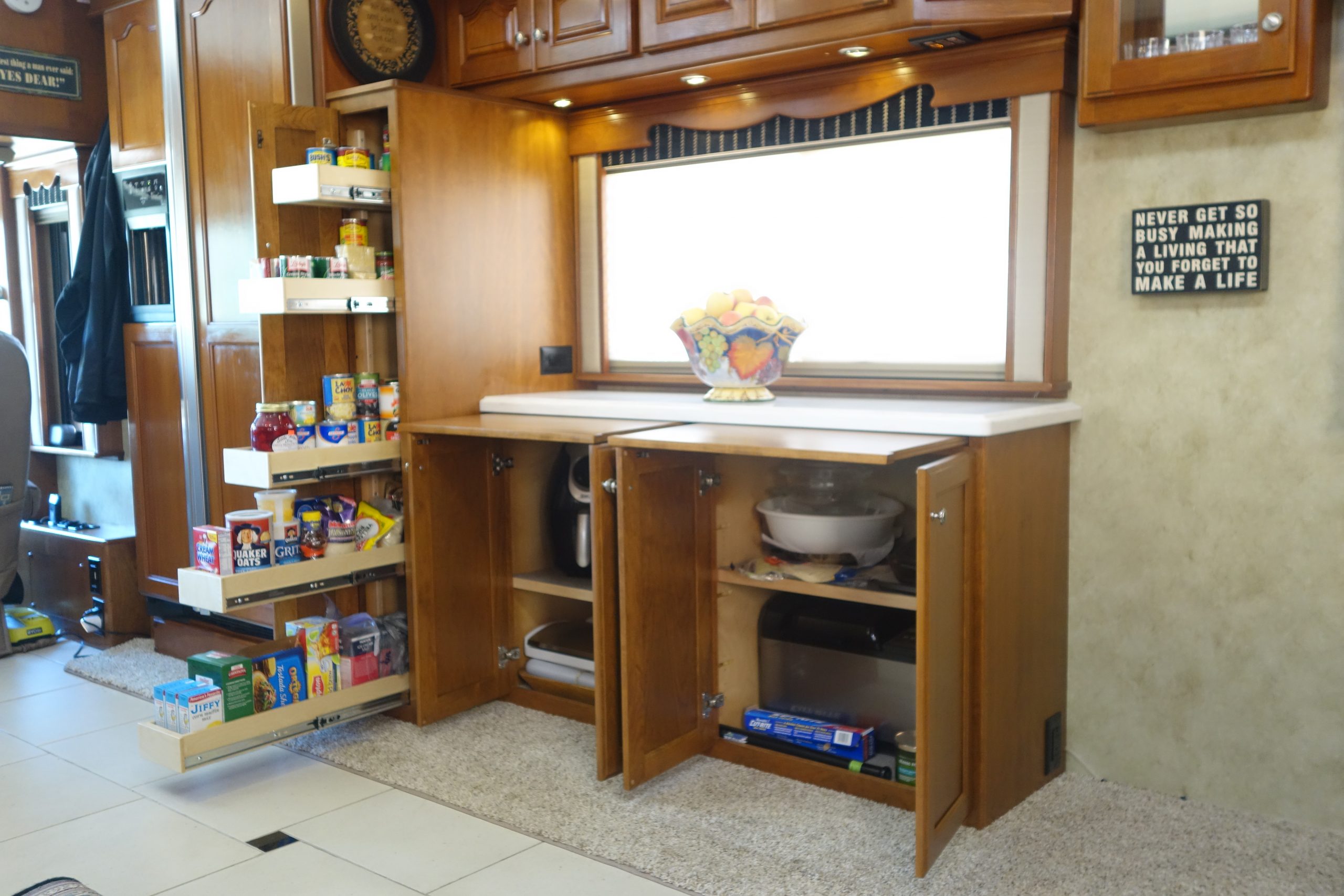 DSC06114 Custom pantry and cabinets with open doors